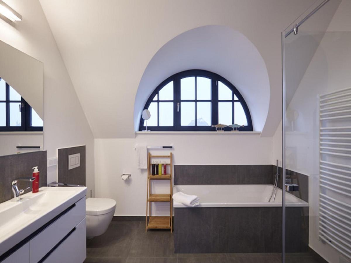 Reetland Am Meer - Luxus Reetdachvilla Mit 3 Schlafzimmern, Sauna Und Kamin F15 Dranske Eksteriør bilde